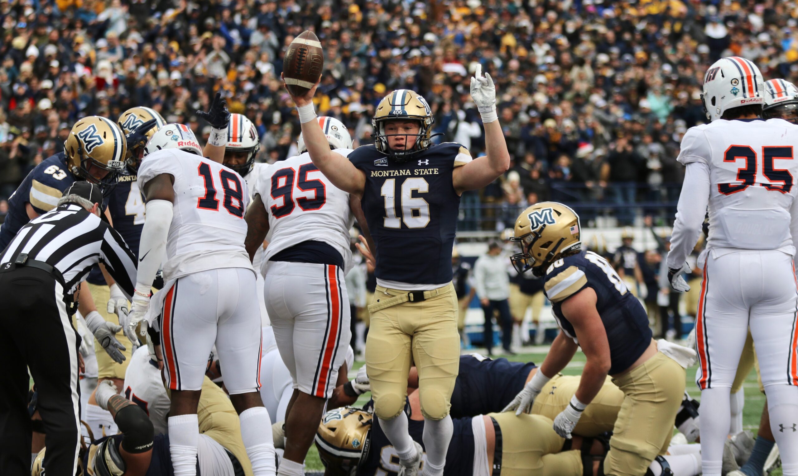 Mellott's emergence evolves through trust, constant improvement – Skyline  Sports