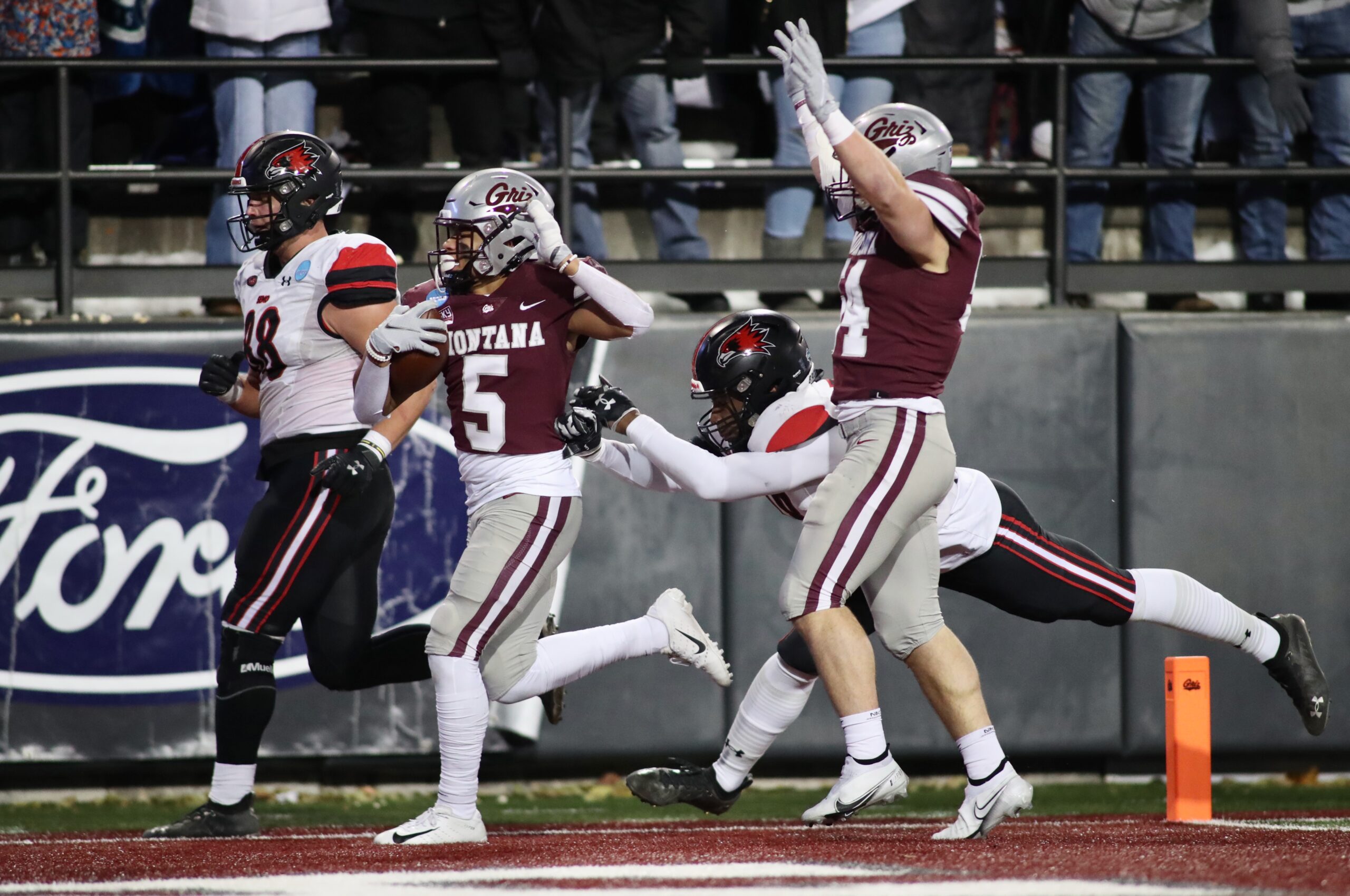 Grizzlies Aim to Stay Hot After Thrilling Comeback Victory