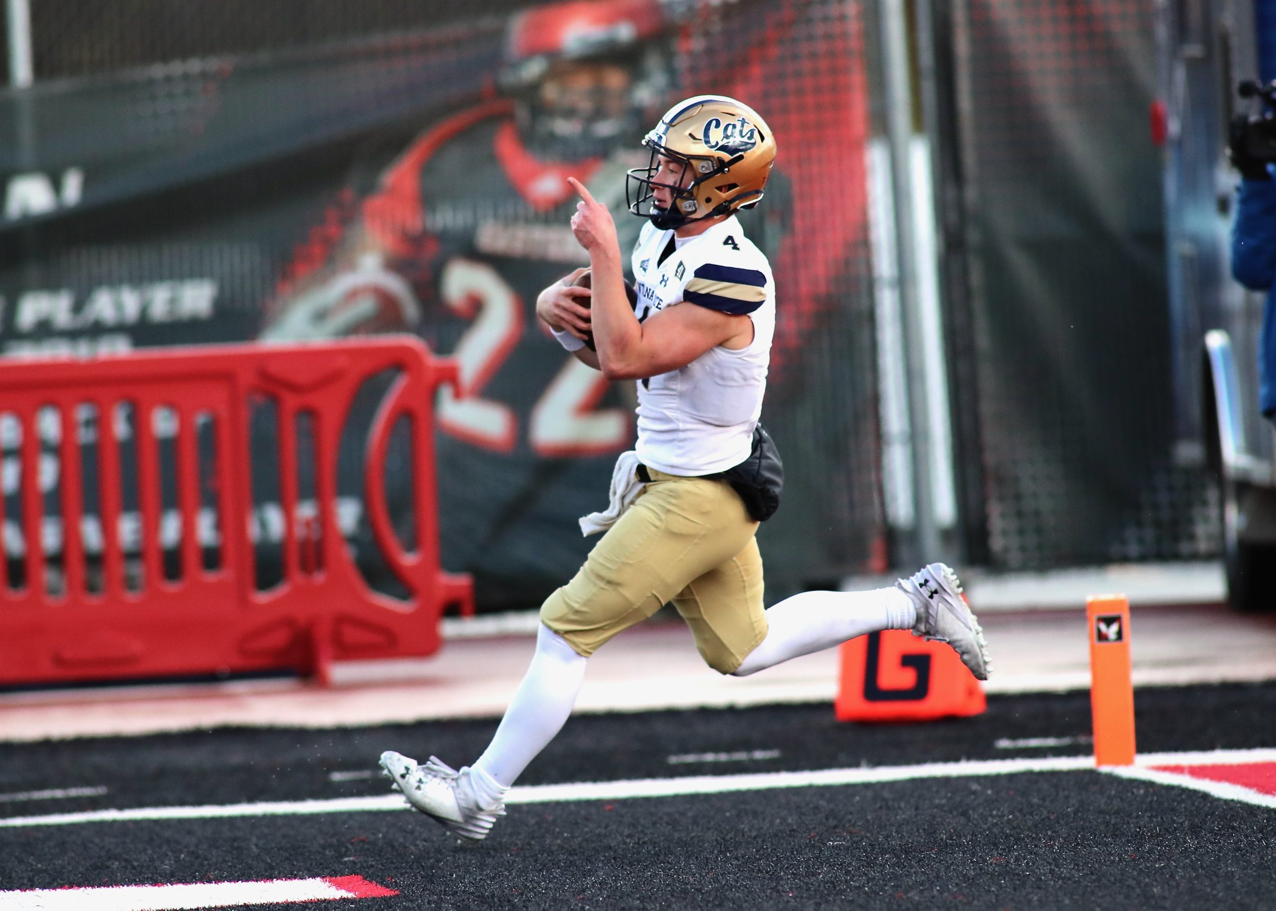Mellott carries Bobcats past EWU, MSU moves to 9-0 for second time ever –  Skyline Sports