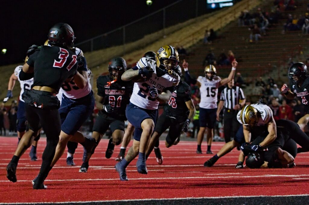 Cale Breslin scores a touchdown at EWU