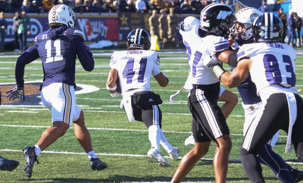 Dyson Parker returns a kick for a Weber State touchdown
