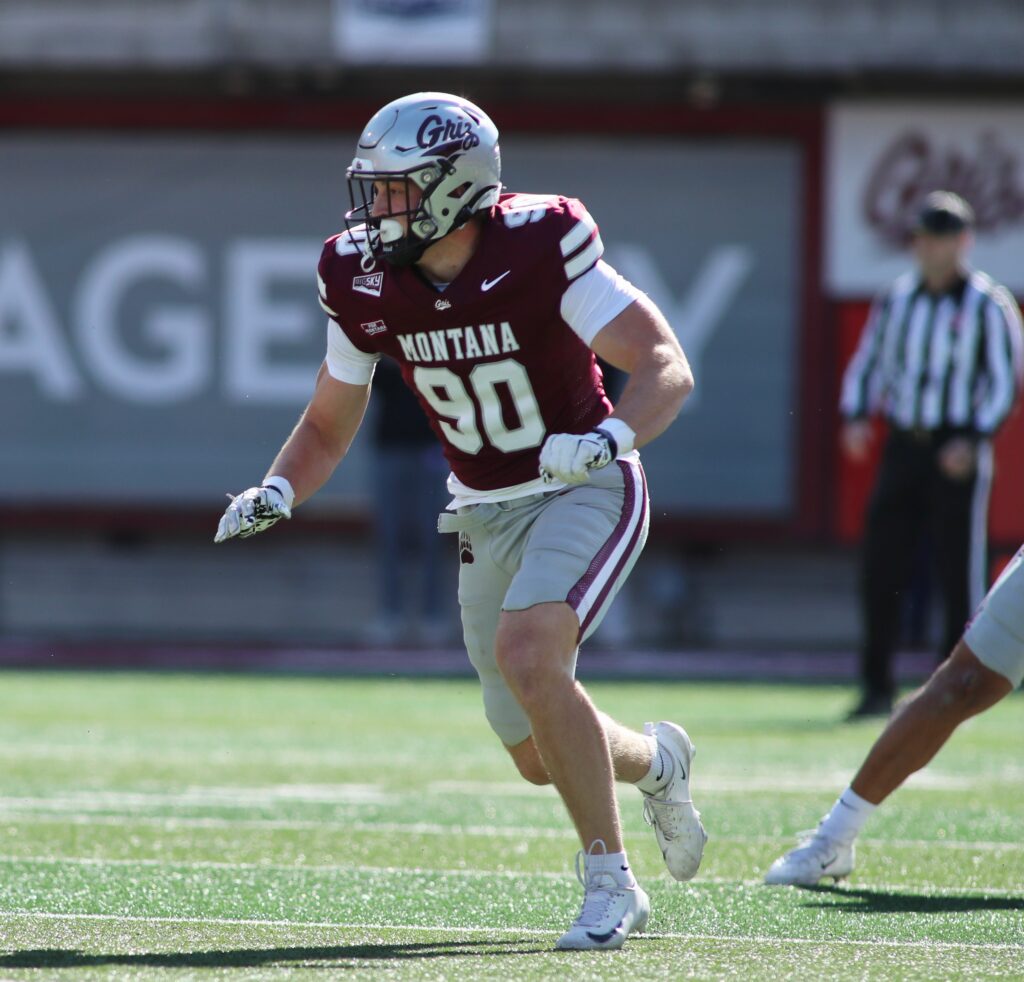 Griz No. 90 pursues the play