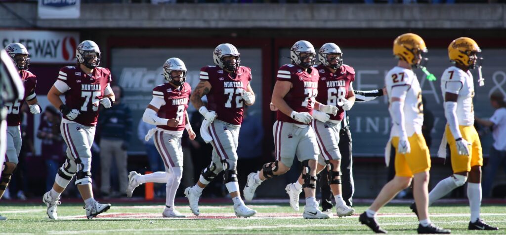 Griz and Vandals between plays