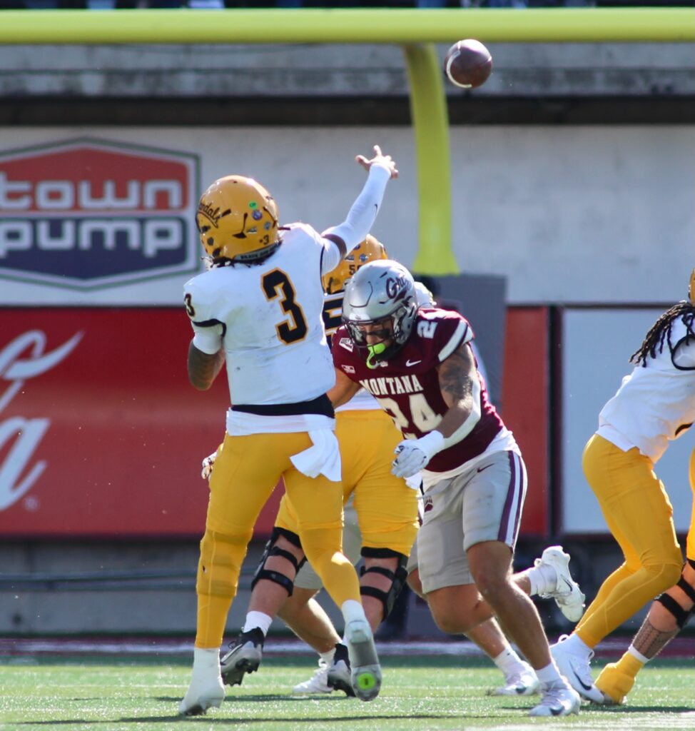 Joshua Wood throws over the Griz rush